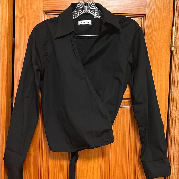 Kotn Wrap Top - Picture 3 of 3
